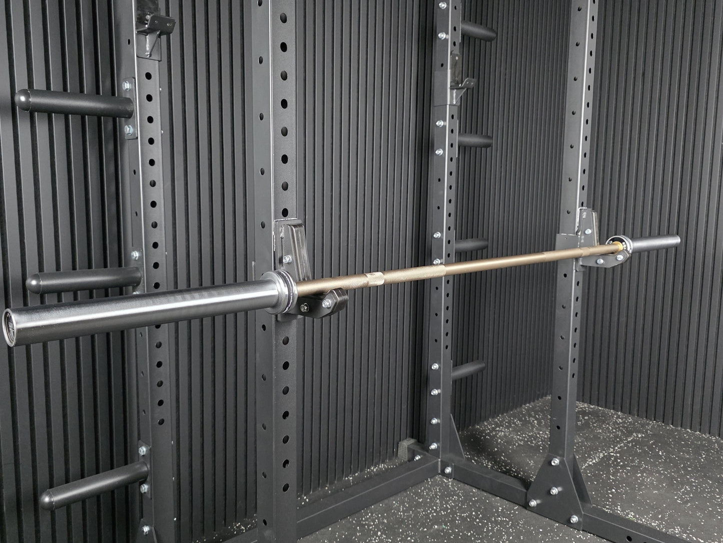 SQMIZE® PREMIUM BISON Hybrid Langhantel Manufaktur Edition, 220 cm