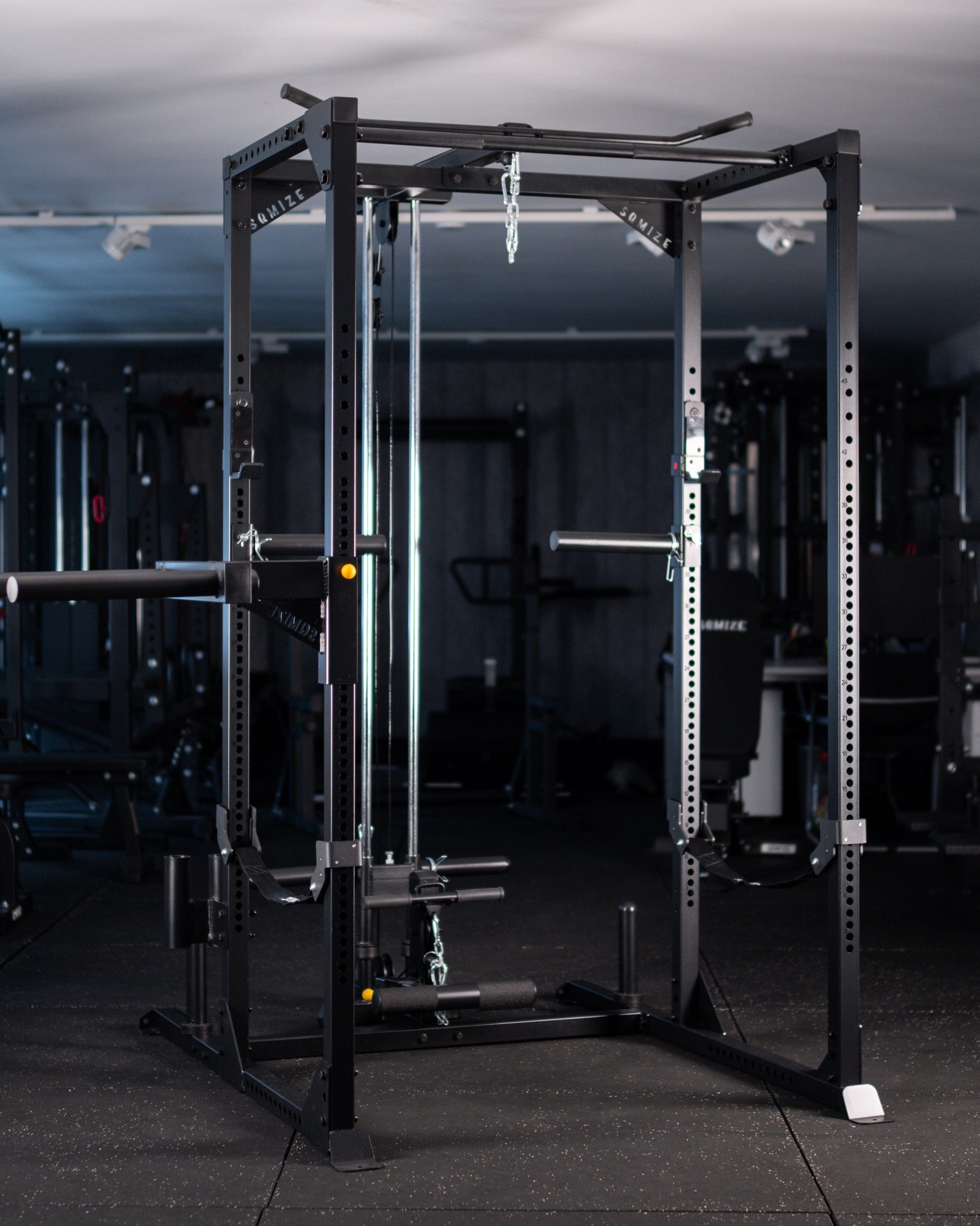Power Rack Latzugstation SQMIZE® SQ3 LA www.simpleproducts.at 