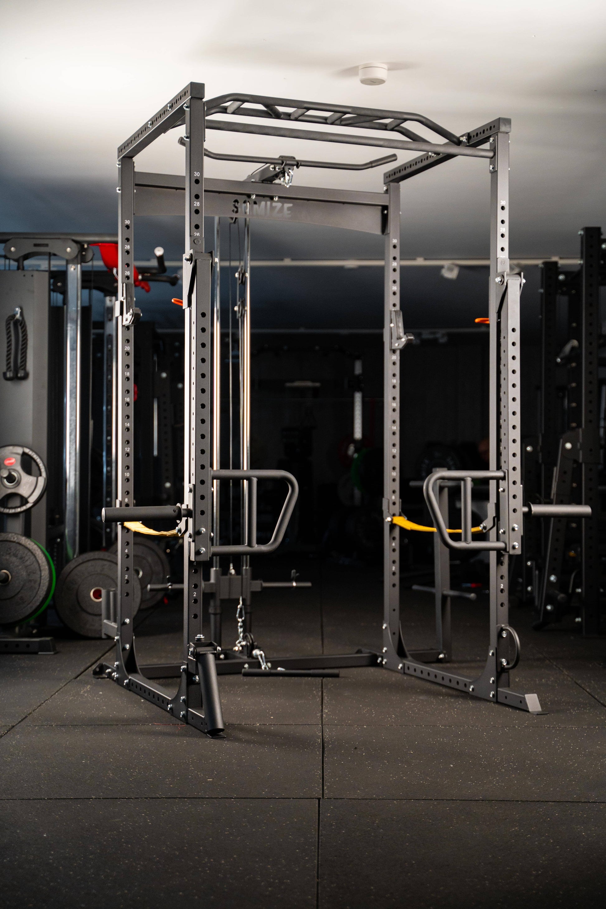 Power Rack Latzugstation SQMIZE® SQ7 www.simpleproducts.at 